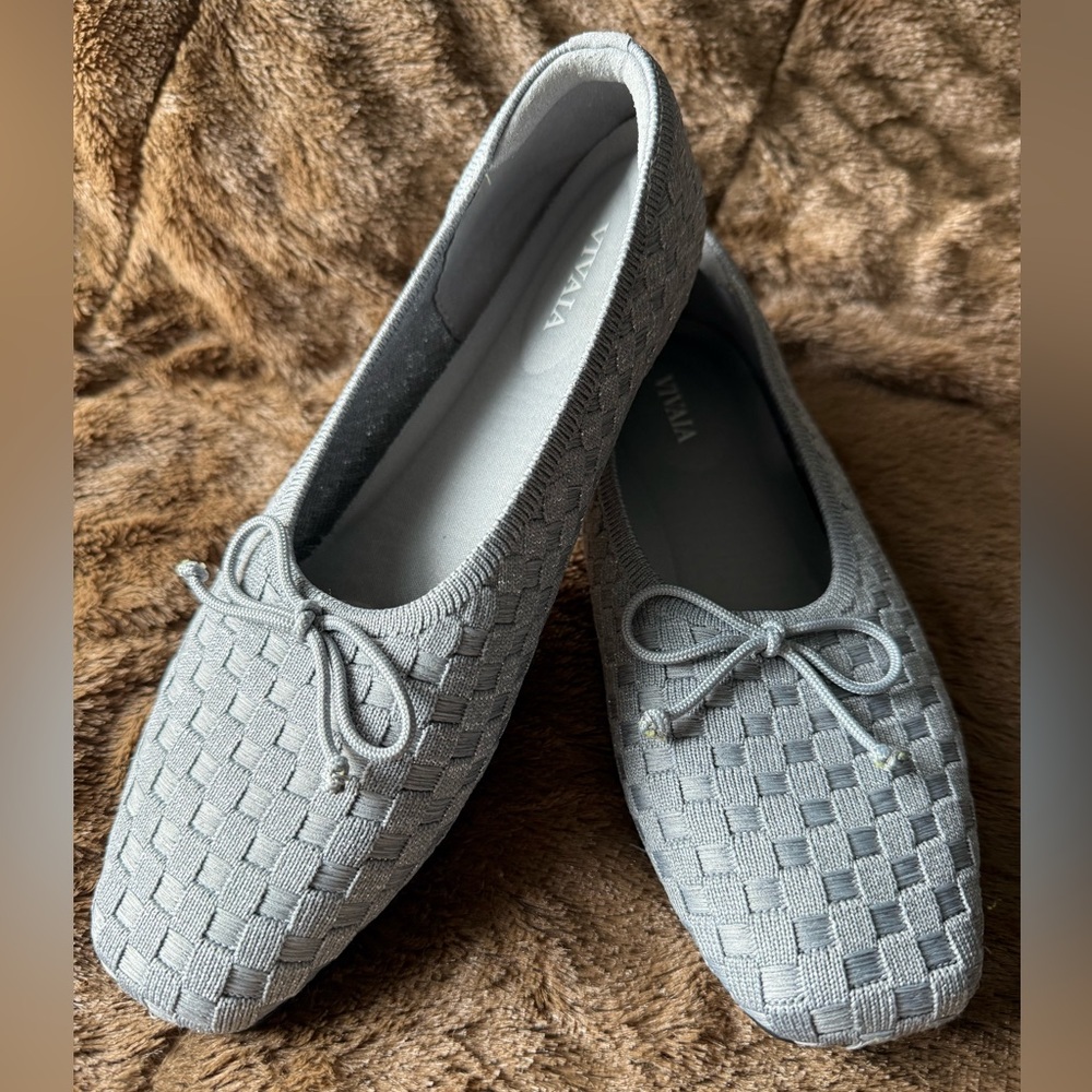 VIVA Gray Woven Women's Loafers